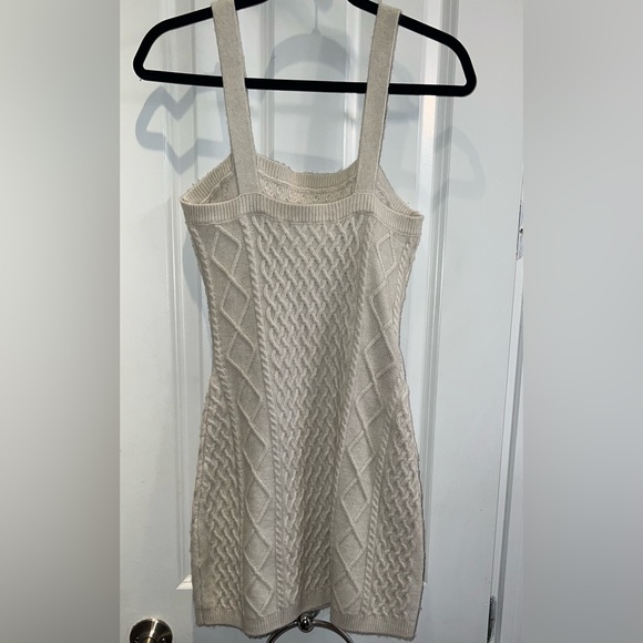Knit dress - Picture 2 of 2